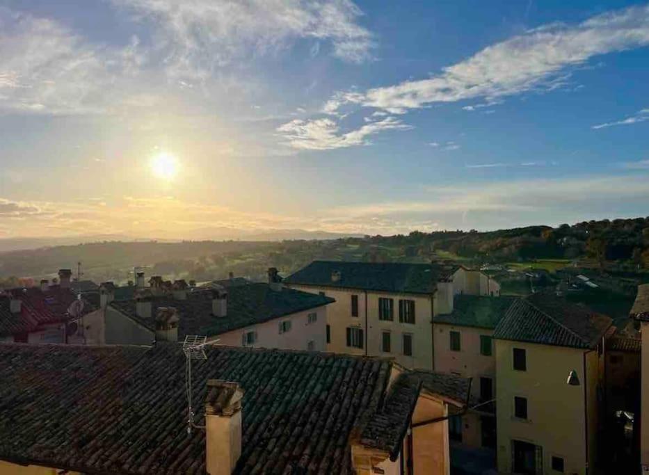 La Casina Di Nada Daire Massa Martana Dış mekan fotoğraf
